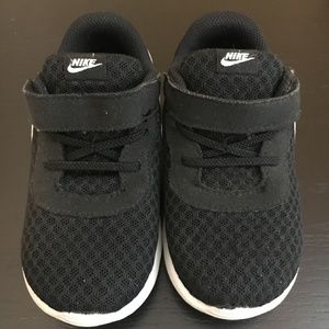 Nike Kids Tanjun Sneakers